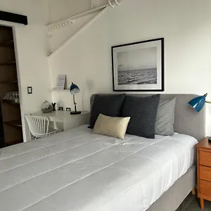 Moderno 1 Y 1 Bano, Area Cayala Embajada Cash Only Apartamento